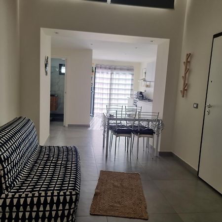 Suite Meghan Home Catânia Exterior foto