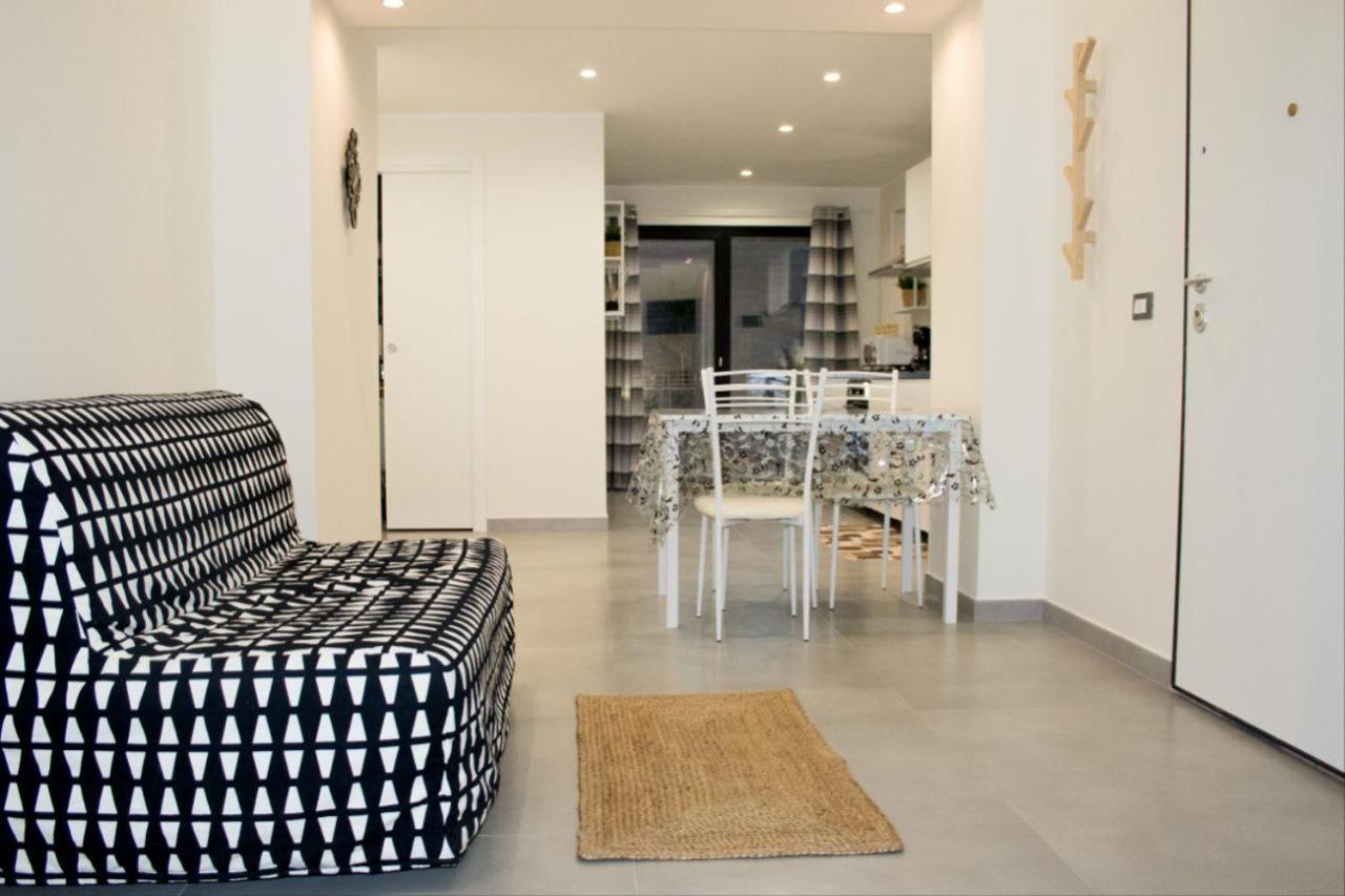 Suite Meghan Home Catânia Exterior foto
