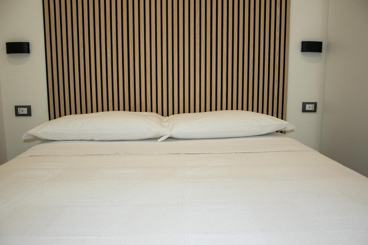 Suite Meghan Home Catânia Exterior foto