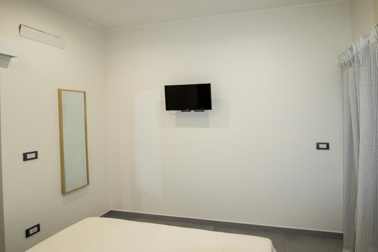 Suite Meghan Home Catânia Exterior foto